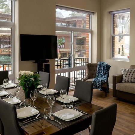 Lake Placid Inn: Main Street 외부 사진