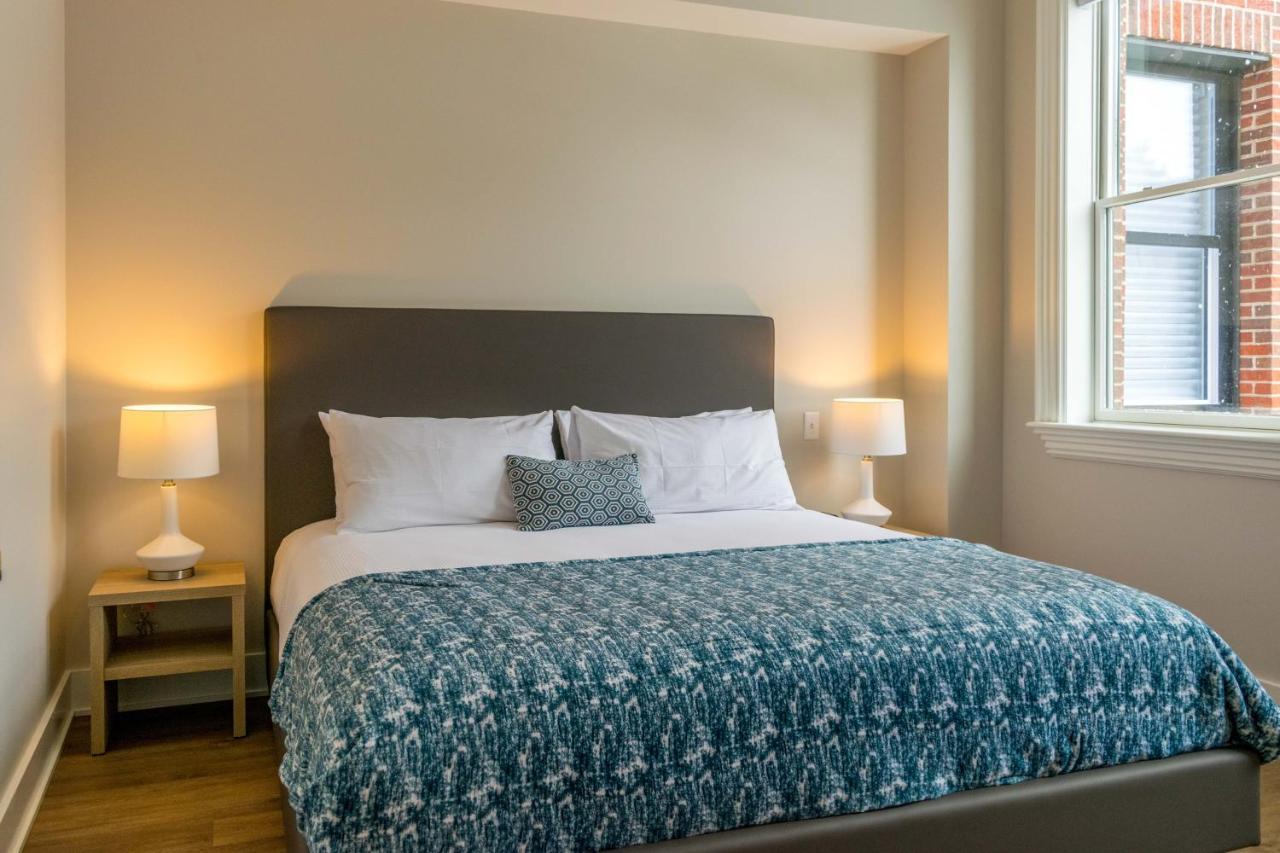 Lake Placid Inn: Main Street 외부 사진